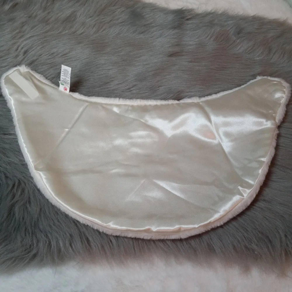 Dog Faux Fur Neck Cape